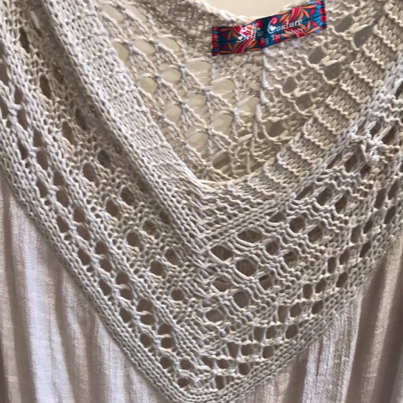 Crocheted Knit Top - Picture 2 of 4